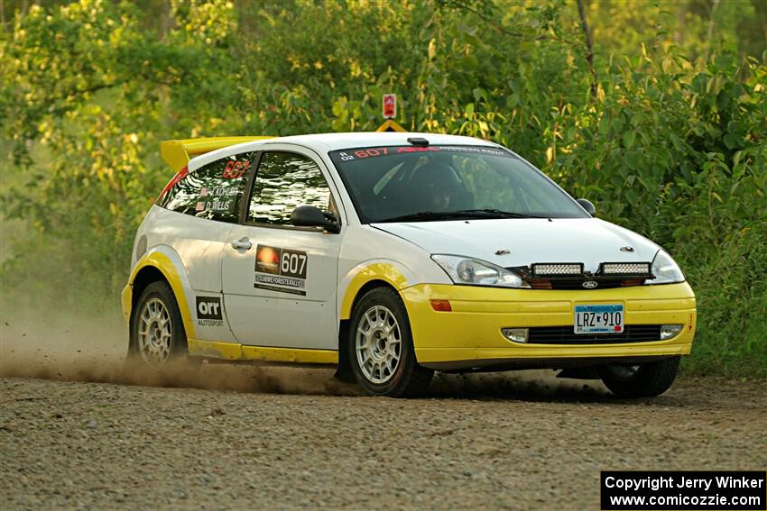 Drake Willis / Jacob Kohler Ford Focus ZX3 on SS7, Refuge II.