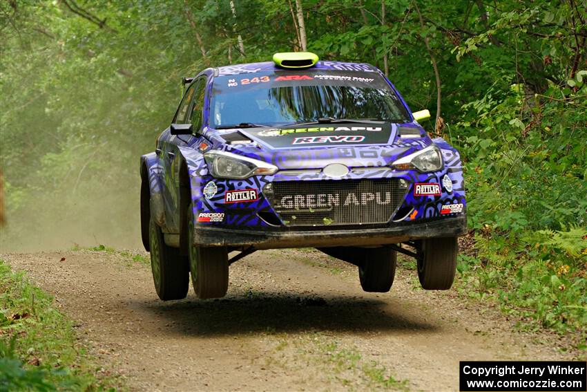 Patrick Gruszka / John Hall Hyundai i20 R5 on SS15, Otterkill II.