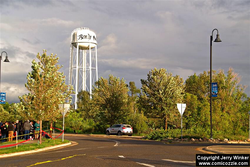 The '000' car, a Kia Sportage, on SS20, Sanford Center.