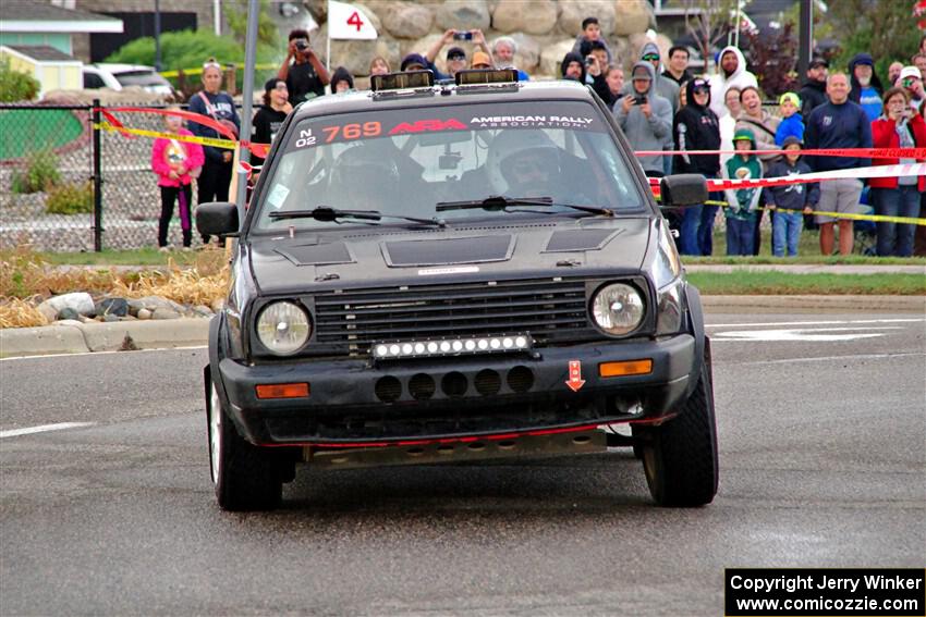 Andy Cowan / John Vinti VW Jetta VR6 on SS20, Sanford Center.