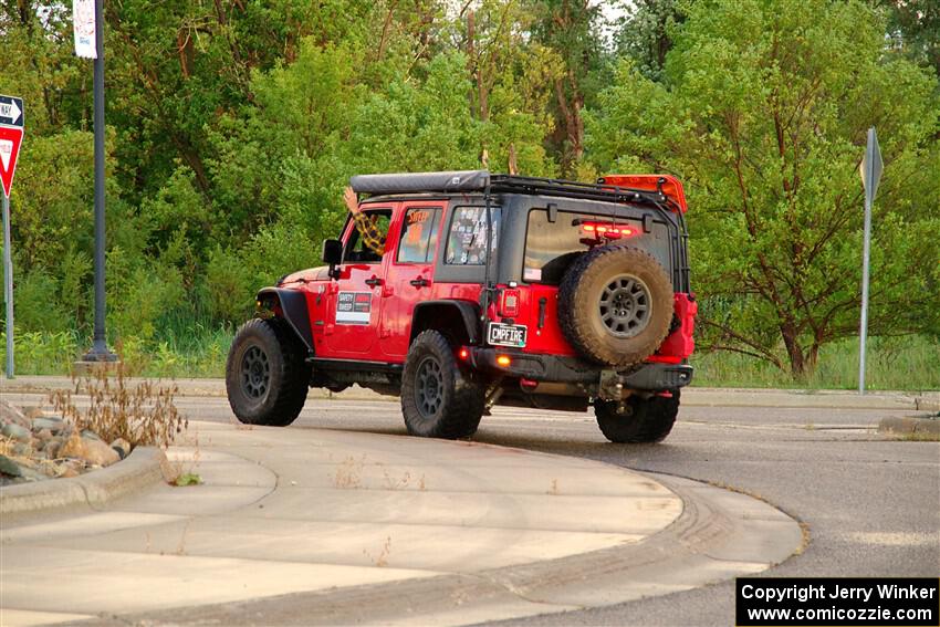 A Jeep Wrangler Rubicon sweeps SS20, Sanford Center.