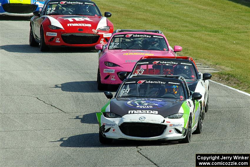 Anthony McIntosh's, Alex Bachoura's, Chris Nunes' and Laura Hayes' Mazda MX-5 Cups