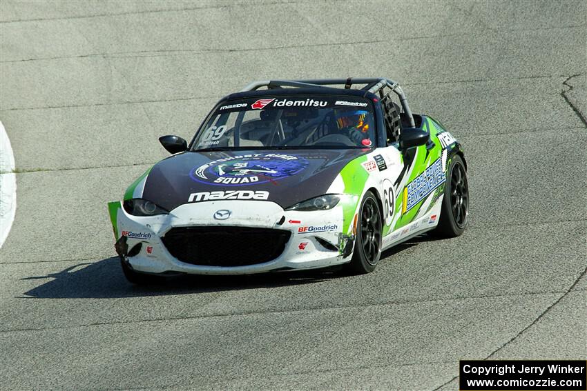 Anthony McIntosh's Mazda MX-5 Cup