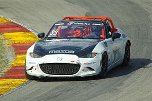 Alex Bachoura's Mazda MX-5 Cup