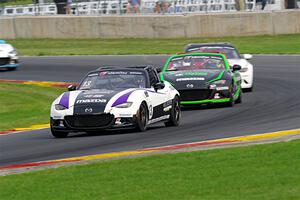 Robert Noaker's Mazda MX-5 Cup