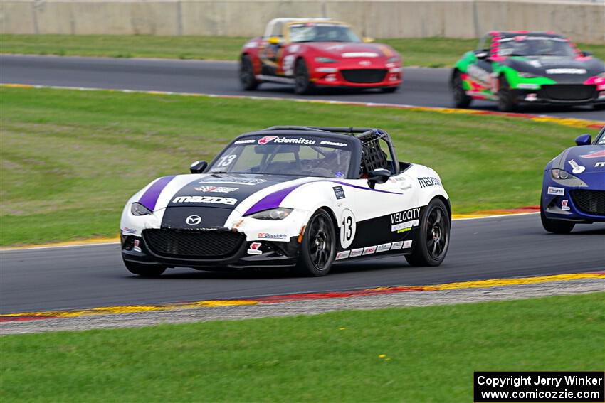 Robert Noaker's Mazda MX-5 Cup