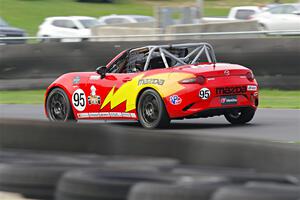 Farhan Siddiqi's Mazda MX-5 Cup