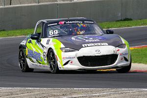 Anthony McIntosh's Mazda MX-5 Cup