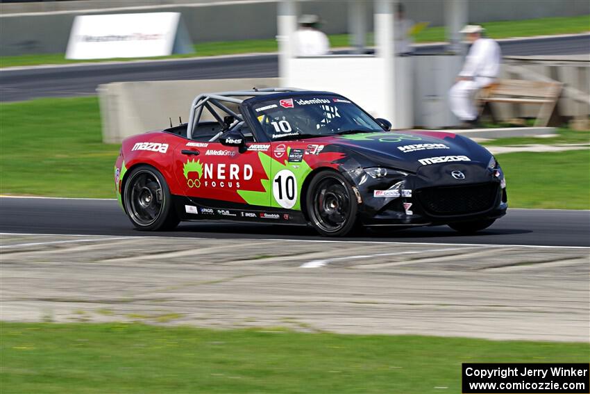 Thomas Annunziata's Mazda MX-5 Cup