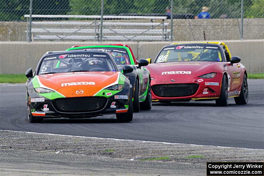 Gresham Wagner's, Maximilian Opalski's and Jared Thomas' Mazda MX-5 Cups