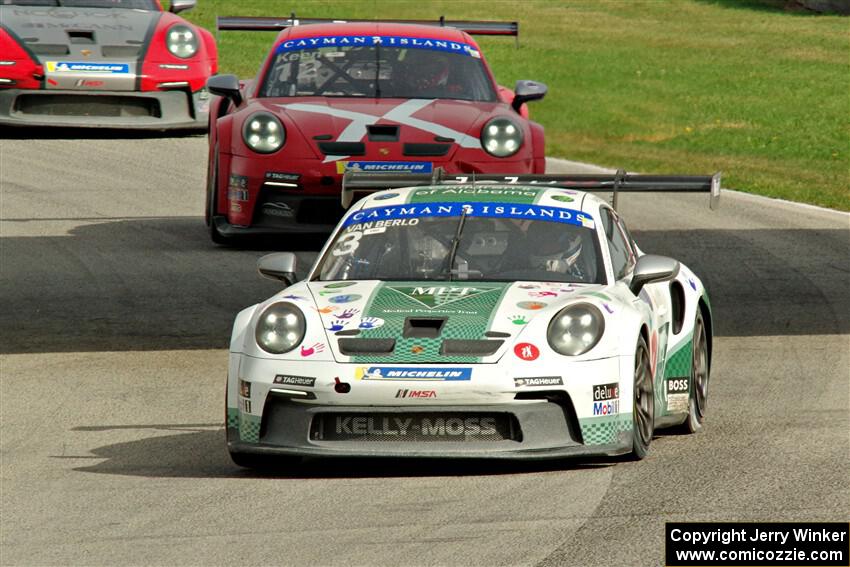 Kay van Berlo's and Leh Keen's Porsche GT3 Cups