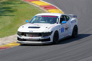Tommy McGlynn's Ford Mustang Dark Horse R