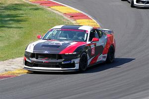 Brandon Gdovic's Ford Mustang Dark Horse R