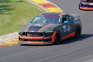 Alex Bachoura's Ford Mustang Dark Horse R
