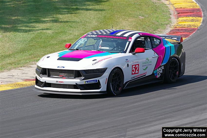 Christian Bach's Ford Mustang Dark Horse R