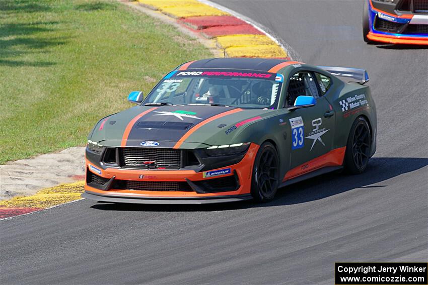 Alex Bachoura's Ford Mustang Dark Horse R