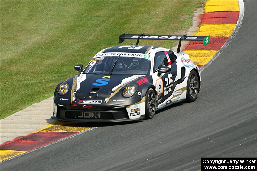 Zachary Vanier's Porsche GT3 Cup