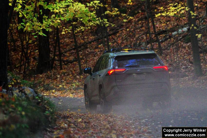 The '000' car, a BMW X5, on SS15, Mount Marquette.