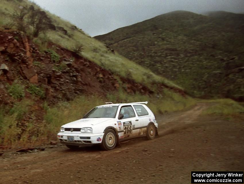 Scott Fuller / Jeff Call VW GTI on Del Sur 1