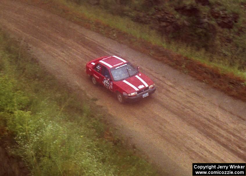 Bruce Tabor / John Elkin Nissan Sentra SE-R on Del Sur 1