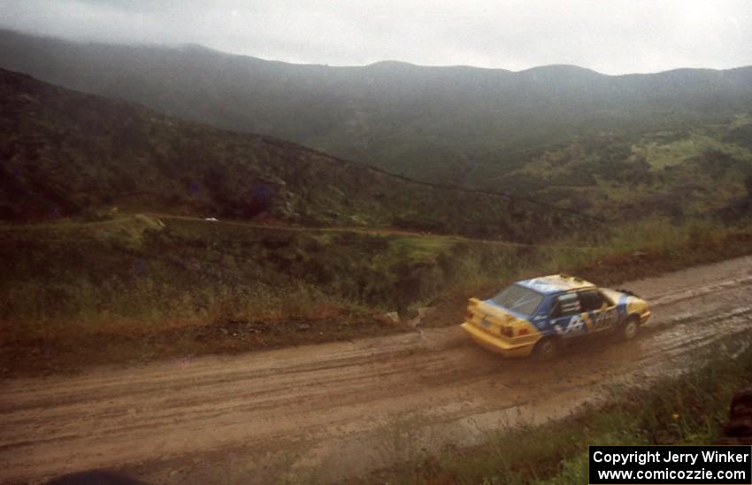 Craig Hollingsworth / Tamara Hollingsworth VW Jetta on Del Sur 1