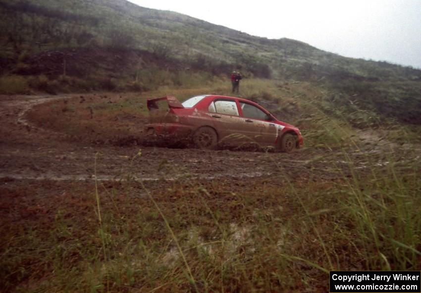 Lauchlin O'Sullivan / Christian Edstrom Mitsubishi Lancer Evo 8 on Del Sur 2