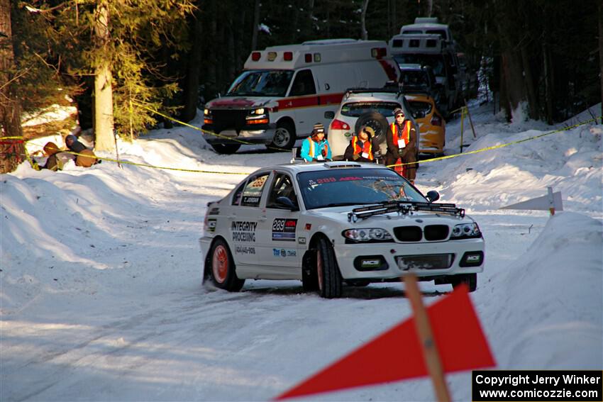 Steve Rowlands / Tessa Jordan BMW 330i on SS15, Agren-Hunters II.