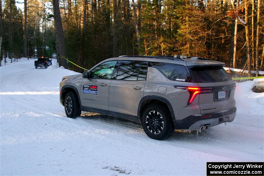 A Chevy Traverse SUV sweeps SS15, Agren-Hunters II.