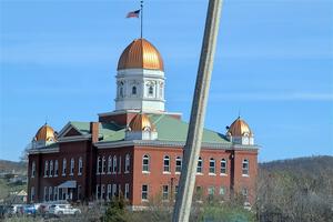 Gasconade County Courthouse in Hermann, Missouri