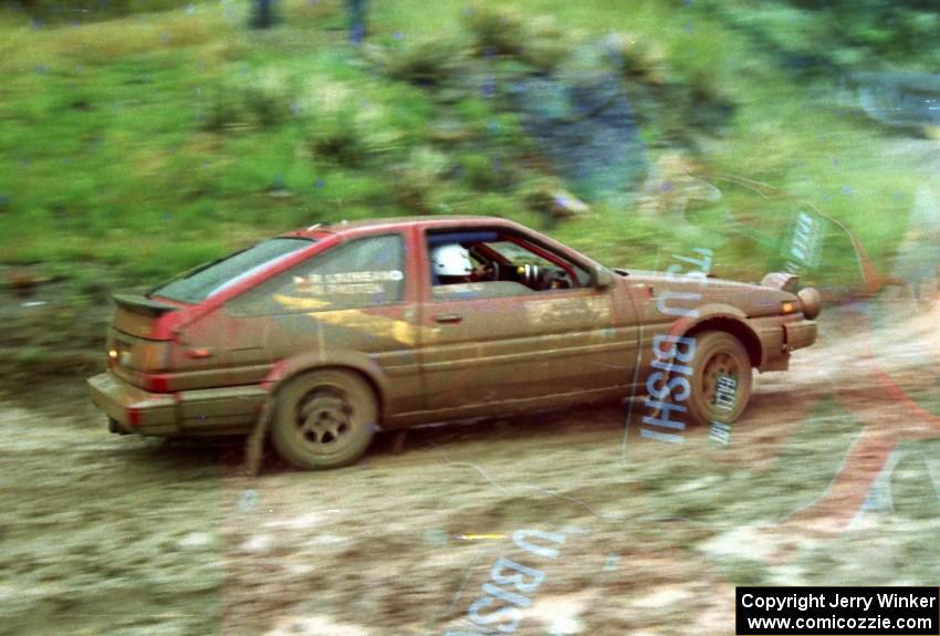 Marco Pasten / Rey Laureano Toyota Corolla on Del Sur 2