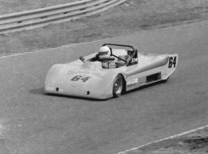 Tom Suggs's Lola T-592S Sports 2000