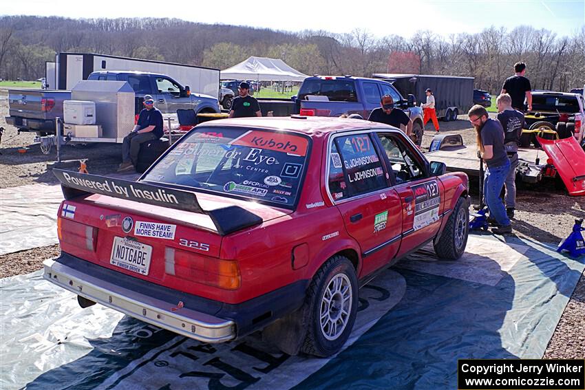 Levi Johnson / Griffin Johnson BMW 325e at Potosi service on day one.