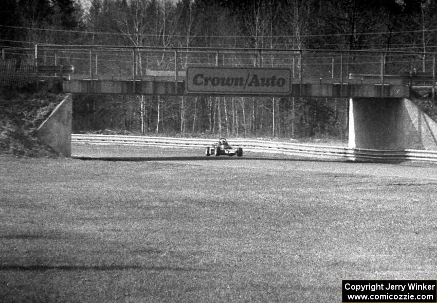 Larry Miller's Red Devil T-80 Formula 440 under the bridge