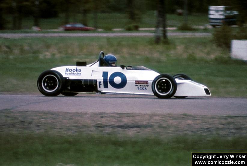 Brian Hooks's Van Diemen RF82 Formula Ford