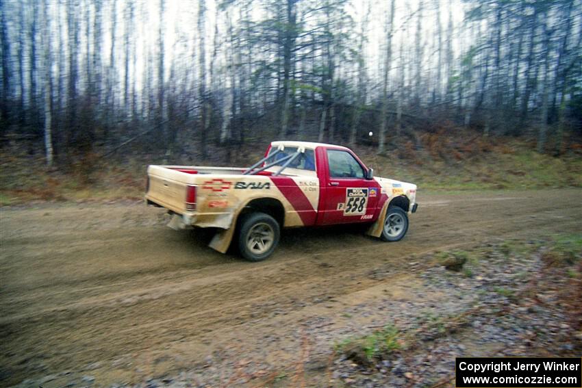 Jim Cox / Kaari Cox Chevy S-10 on SS1, East Steamboat.