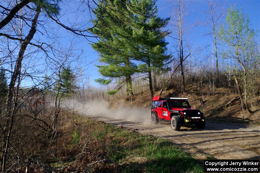 A Jeep Wrangler Rubicon sweeps SS6, Kabekona III.