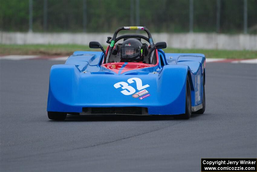 Lauren Dueck's Spec Racer Ford 3