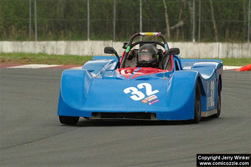 Lauren Dueck's Spec Racer Ford 3