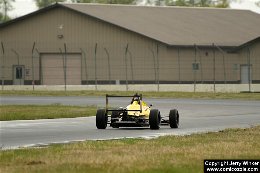 Steve Thomson's Formula Continental Elan DP08/Mazda
