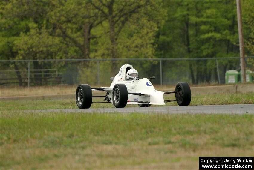 Alan Murray's Formula F Swift DB-1