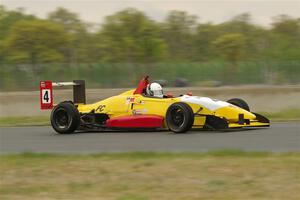 John Janssen's Formula Continental Van Diemen RF02/Mazda