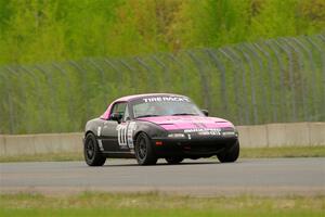 Sophie Jones' Spec Miata Mazda Miata