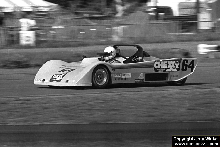 Tom Suggs's Lola T-592S Sports 2000