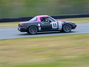 Sophie Jones' Spec Miata Mazda Miata