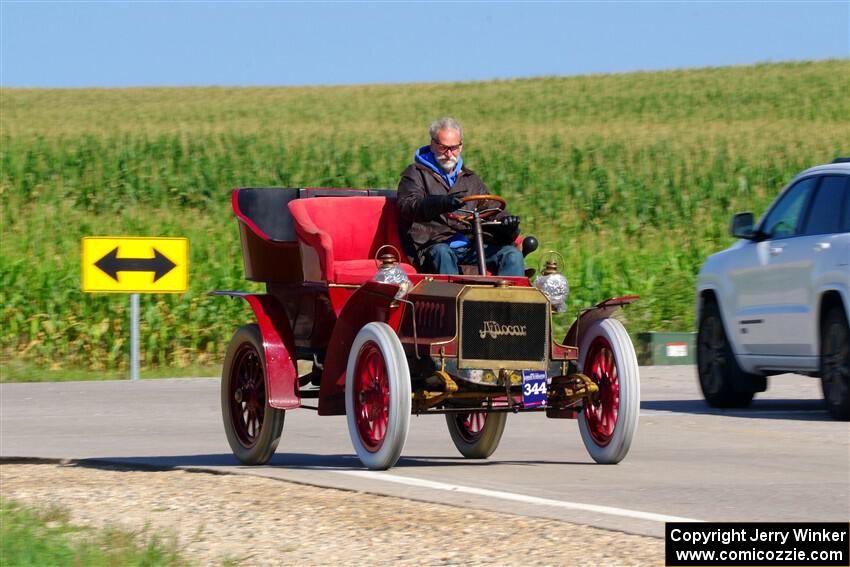 Bruce Van Sloun's 1904 Autocar