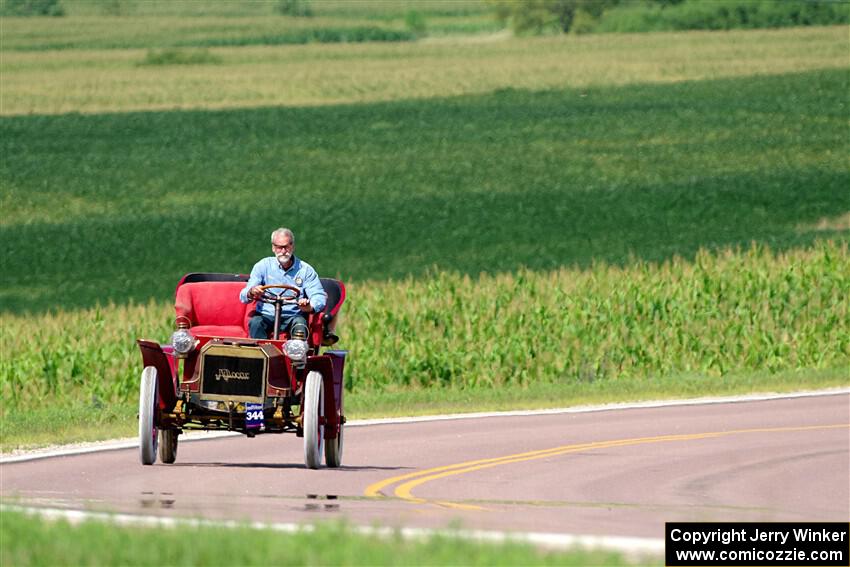 Bruce Van Sloun's 1904 Autocar
