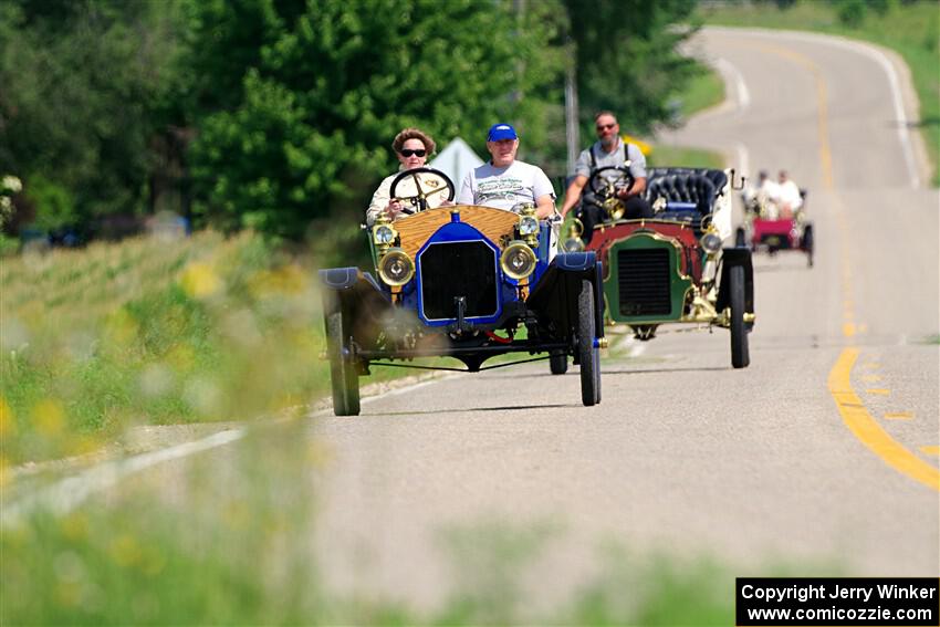 Angie Smith's 1912 Maxwell and Nate Smith / Vince Smith 1905 Ford