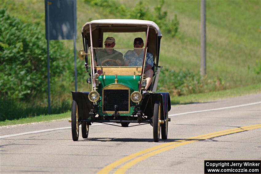 Winston Peterson's 1911 Maxwell