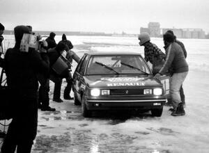 The Bobby Archer / Tommy Archer Renault Alliance in the pit for fuel and drivers change.