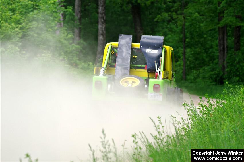 Mike Purzycki / Matt Wernette Jeep Scrambler on SS1, Camp 3 North.